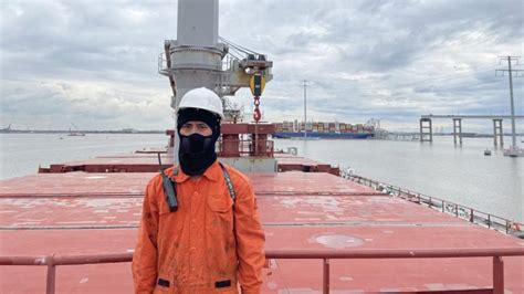 iplaywithseaman twitter|Ship crews stuck in Baltimore's port play an indefinite waiting .